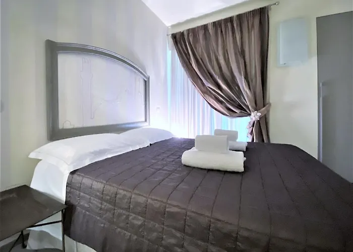 Loft 22- A Due Passi Da Piazza Del Campo Lägenhet *
