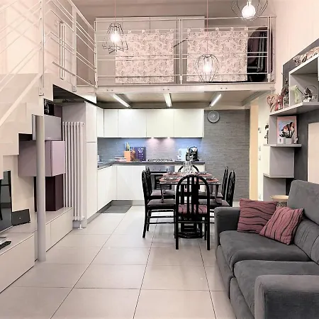 Loft 22- A Due Passi Da Piazza Del Campo アパート シエーナ